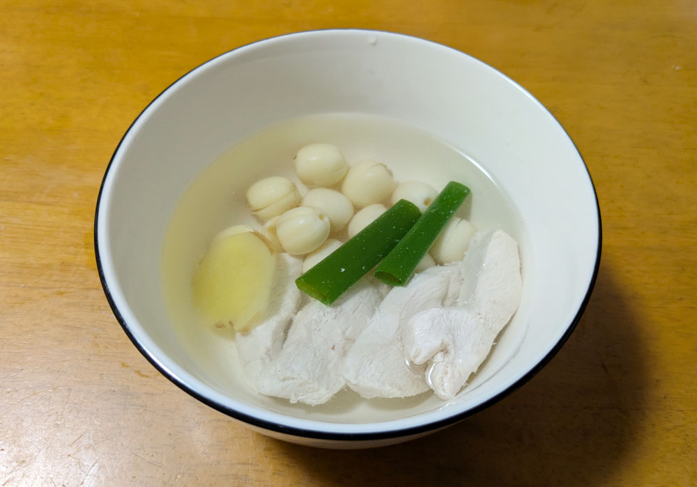 ハズの実薬膳スープ
